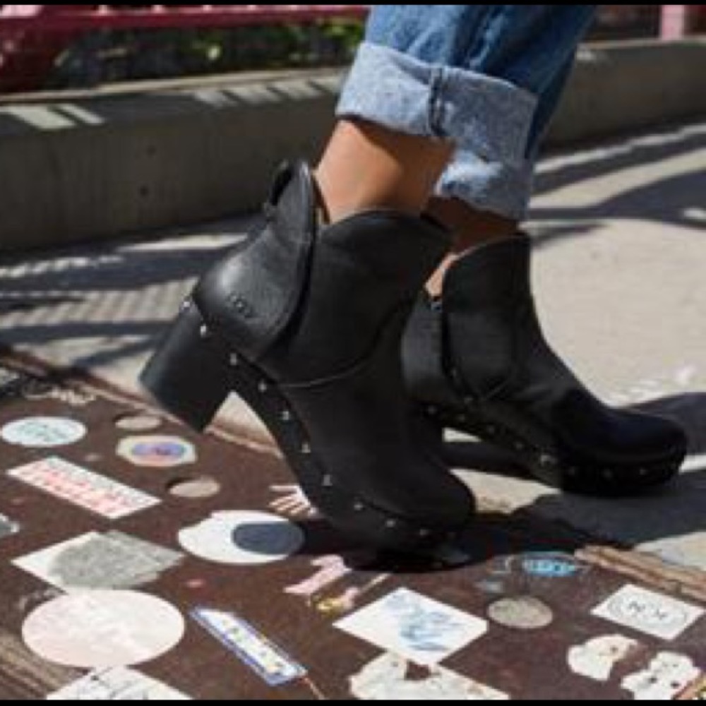 UGG | Cam II Genuine Shearling Lined Platform Boot